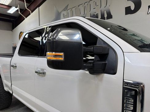 Used 2019 Ford F250 Platinum w/ Platinum Ultimate Package image 46