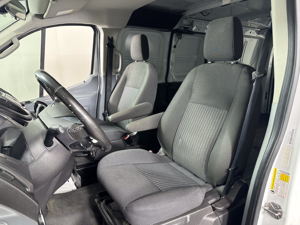 Used 2016 Ford Transit 150 130 Low Roof RWD image 13