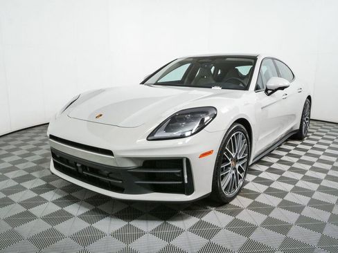 New 2026 Porsche Panamera 4 AWD/4WD image 1