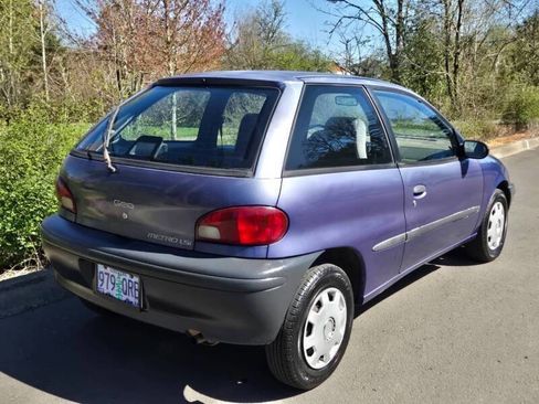 Used 1995 Geo Metro LSi FWD image 8