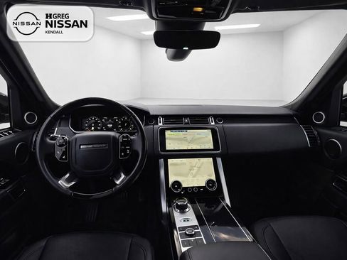 Used 2020 Land Rover Range Rover HSE image 8