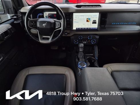 Used 2024 Ford Bronco Wildtrak AWD/4WD image 24