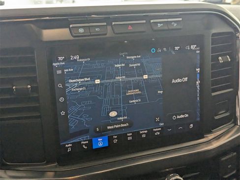 Used 2024 Ford F250 Lariat w/ Chrome Package image 18