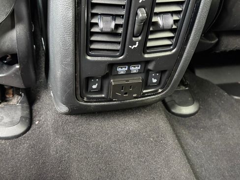 Used 2019 Dodge Durango GT image 8