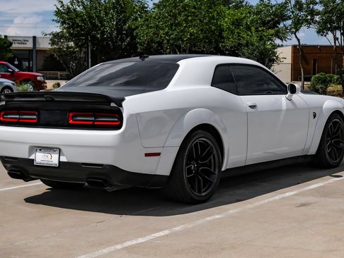 Used 2019 Dodge Challenger SRT Hellcat Redeye RWD image 7
