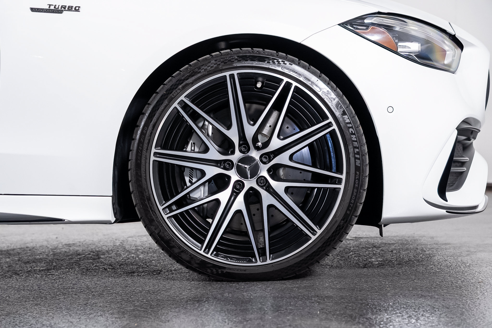 Used 2026 Mercedes-Benz C 43 AMG 4MATIC Sedan w/ AMG Night Package Plus image 38