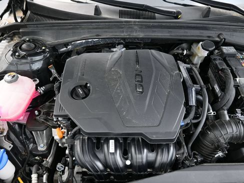 Used 2025 Kia K5 LXS FWD image 16