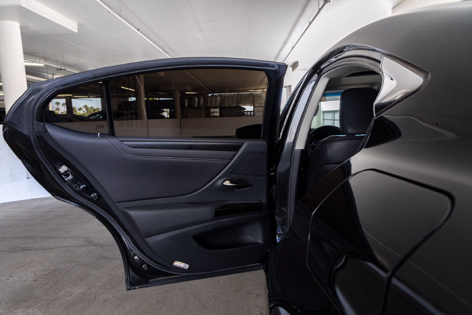 Used 2024 Lexus ES 350 w/ Premium Package FWD image 20