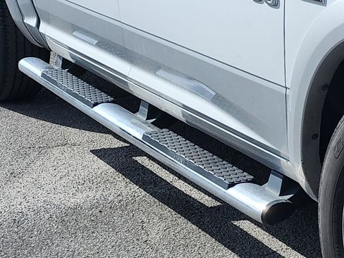 Certified 2016 RAM 1500 Laramie w/ Convenience Group image 31