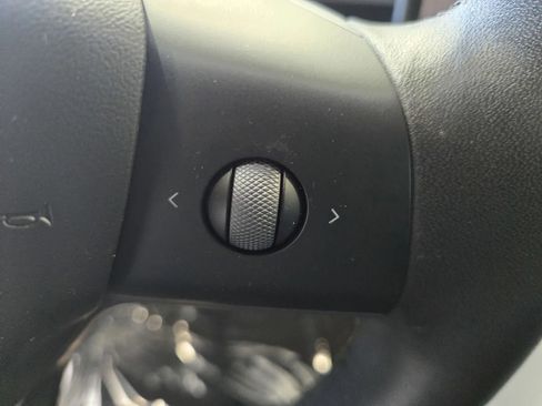 Used 2023 Tesla Model 3 Standard Range RWD image 16