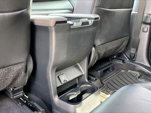 Used 2021 Toyota Sienna XSE w/ XSE Plus Package image 35