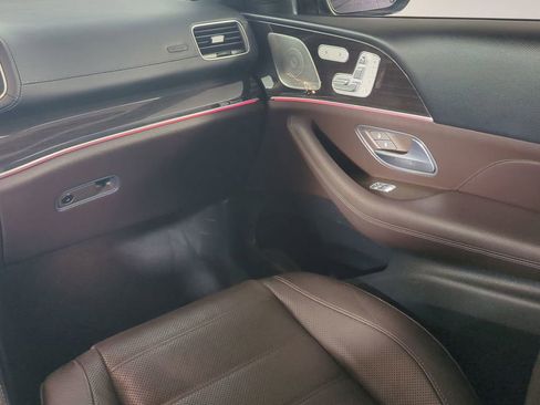 Used 2022 Mercedes-Benz GLS 450 4MATIC image 21