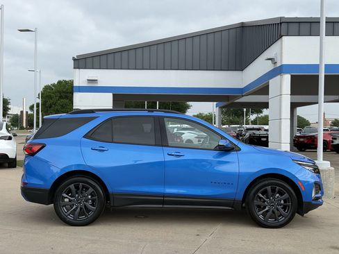 Certified 2024 Chevrolet Equinox RS w/ RS Leather Package image 3