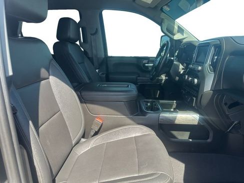 Used 2022 Chevrolet Silverado 2500 LTZ w/ LTZ Plus Package image 15