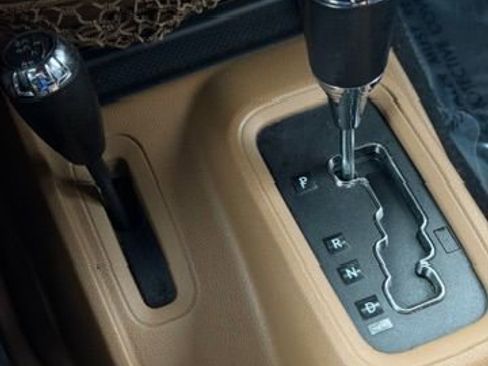 Used 2014 Jeep Wrangler Unlimited Sahara w/ Dual Top Group image 38