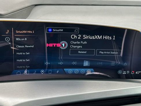 New 2026 Cadillac Vistiq Platinum image 19