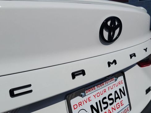 Used 2026 Toyota Camry SE FWD image 22