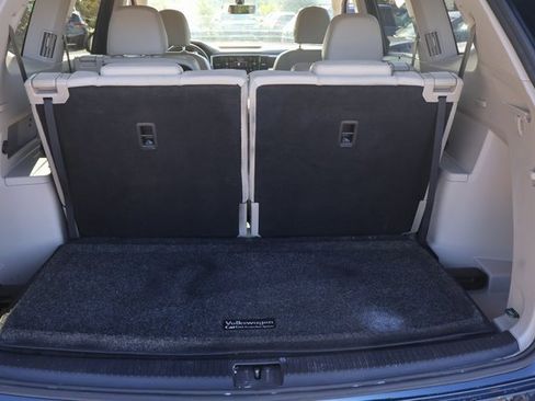 Certified 2022 Volkswagen Atlas SE image 17