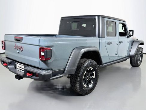 Used 2026 Jeep Gladiator Rubicon AWD/4WD image 4