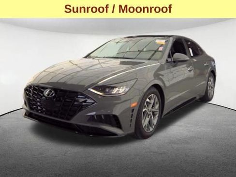 Used 2023 Hyundai Sonata SEL w/ Convenience Package FWD image 4