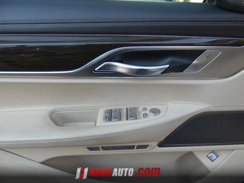 Used 2016 BMW 750i xDrive AWD/4WD image 72