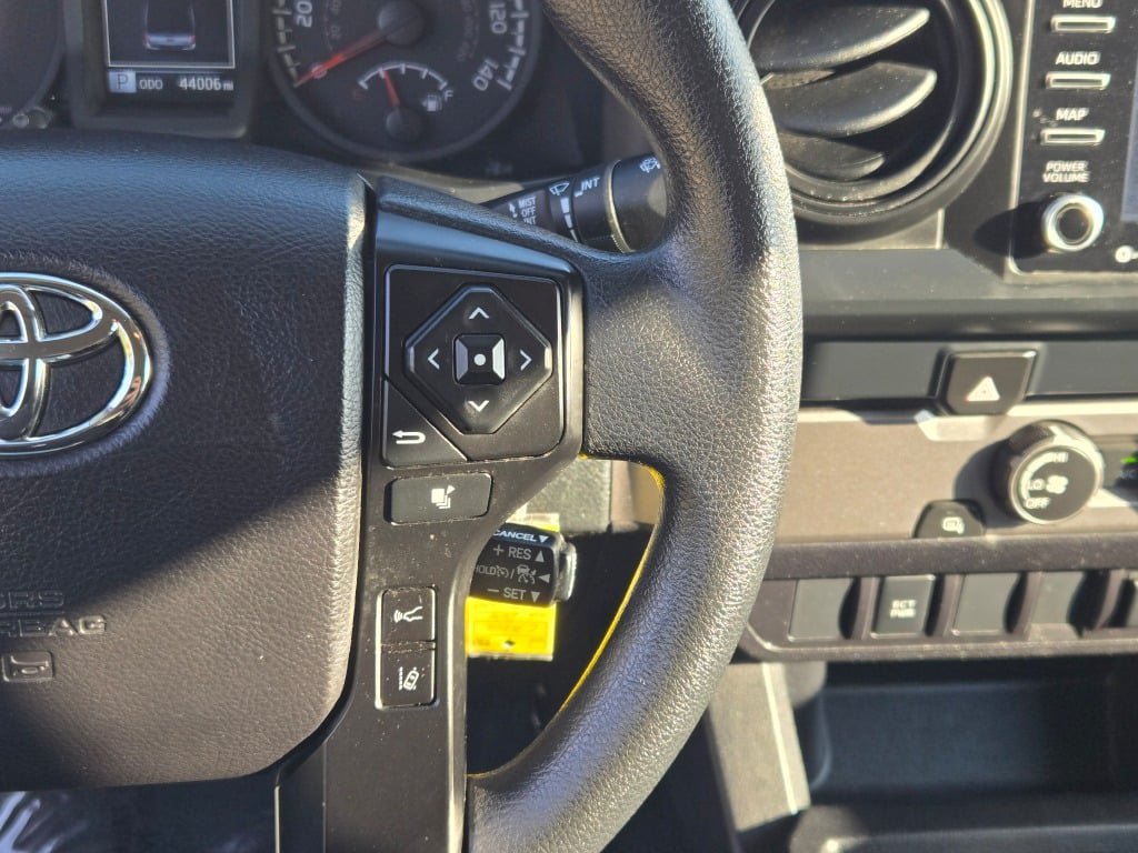 Used 2021 Toyota Tacoma SR RWD image 31