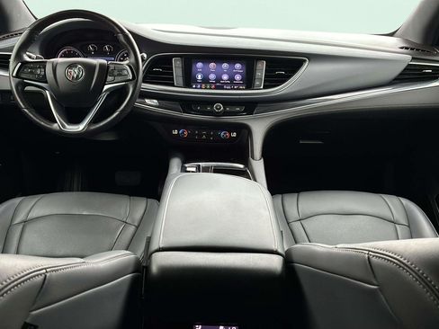 Used 2023 Buick Enclave Essence w/ Experience Buick Package FWD image 21