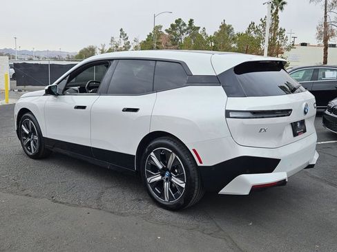 Used 2025 BMW iX xDrive50 w/ Sport Package image 8