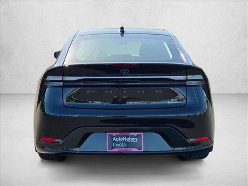 New 2026 Toyota Prius Plug-In Hybrid FWD image 7