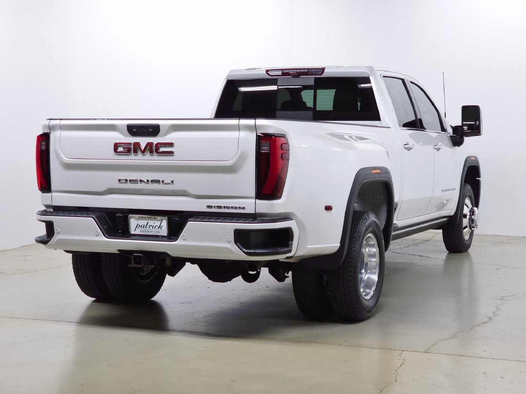 Used 2024 GMC Sierra 3500 Denali w/ Denali Reserve Package AWD/4WD image 9