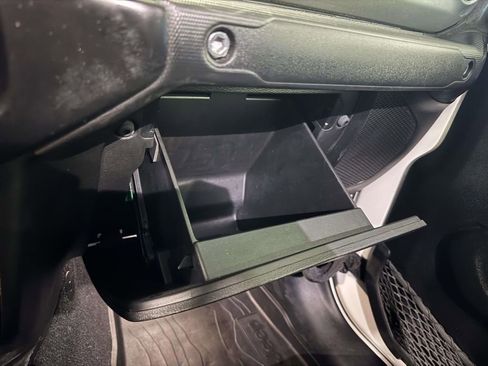 Used 2022 Jeep Gladiator Sport image 29