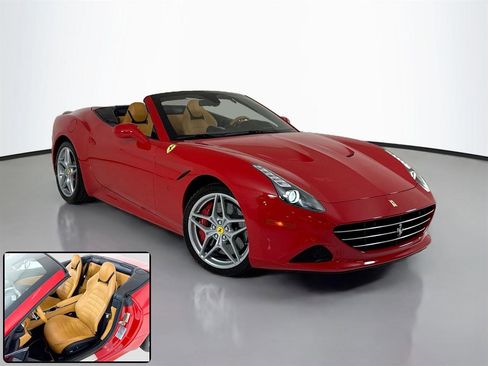 Used 2016 Ferrari California T image 2