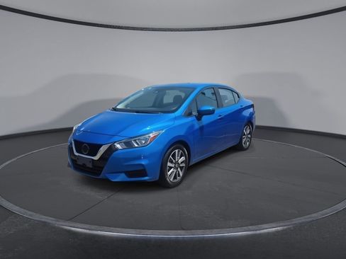 Used 2020 Nissan Versa SV FWD image 4
