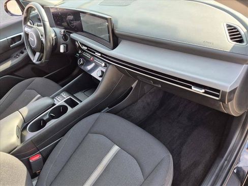 Used 2024 Hyundai Sonata SEL w/ Convenience Package FWD image 21