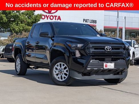 Certified 2025 Toyota Tacoma SR RWD image 2