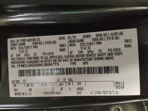 Used 2019 Ford Escape SE FWD image 33