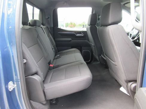 Used 2024 Chevrolet Silverado 1500 RST w/ Convenience Package II AWD/4WD image 33