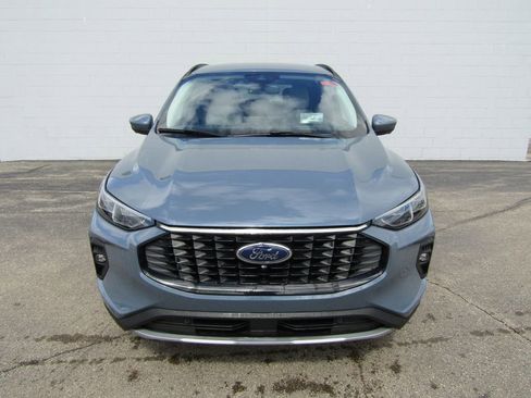 Used 2025 Ford Escape SE w/ PHEV Premium Package FWD image 3