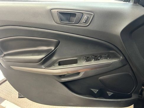 Used 2019 Ford EcoSport SES w/ Interior Protection Package AWD/4WD image 4