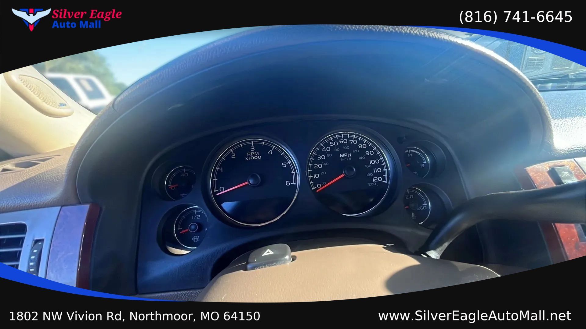 Used 2011 Chevrolet Tahoe LT AWD/4WD image 21