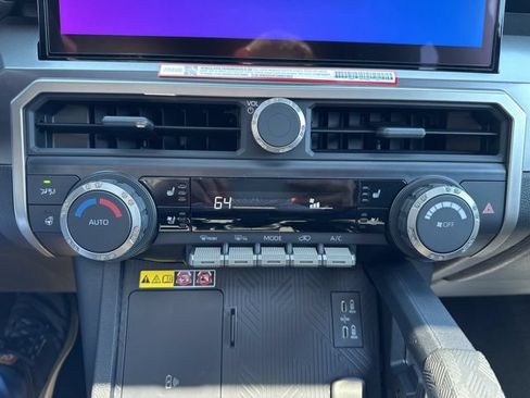 New 2026 Toyota 4Runner TRD Off-Road Premium AWD/4WD image 17