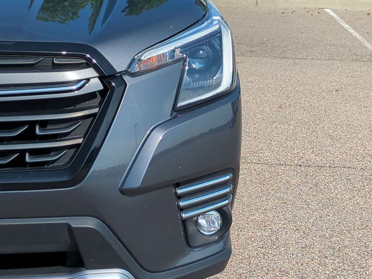 Used 2023 Subaru Forester Touring w/ Popular Package #2 AWD/4WD image 10