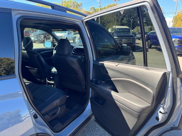 Used 2023 Honda Passport TrailSport image 12