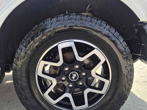 Used 2023 Ford Bronco Outer Banks AWD/4WD image 20