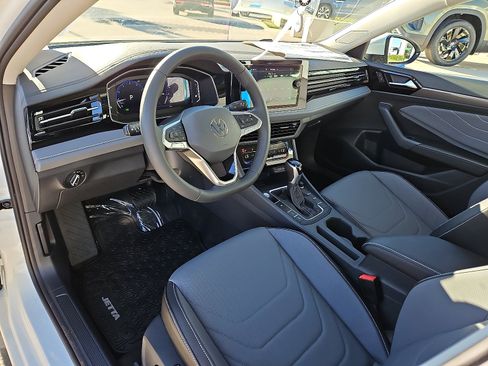 New 2026 Volkswagen Jetta SEL image 10