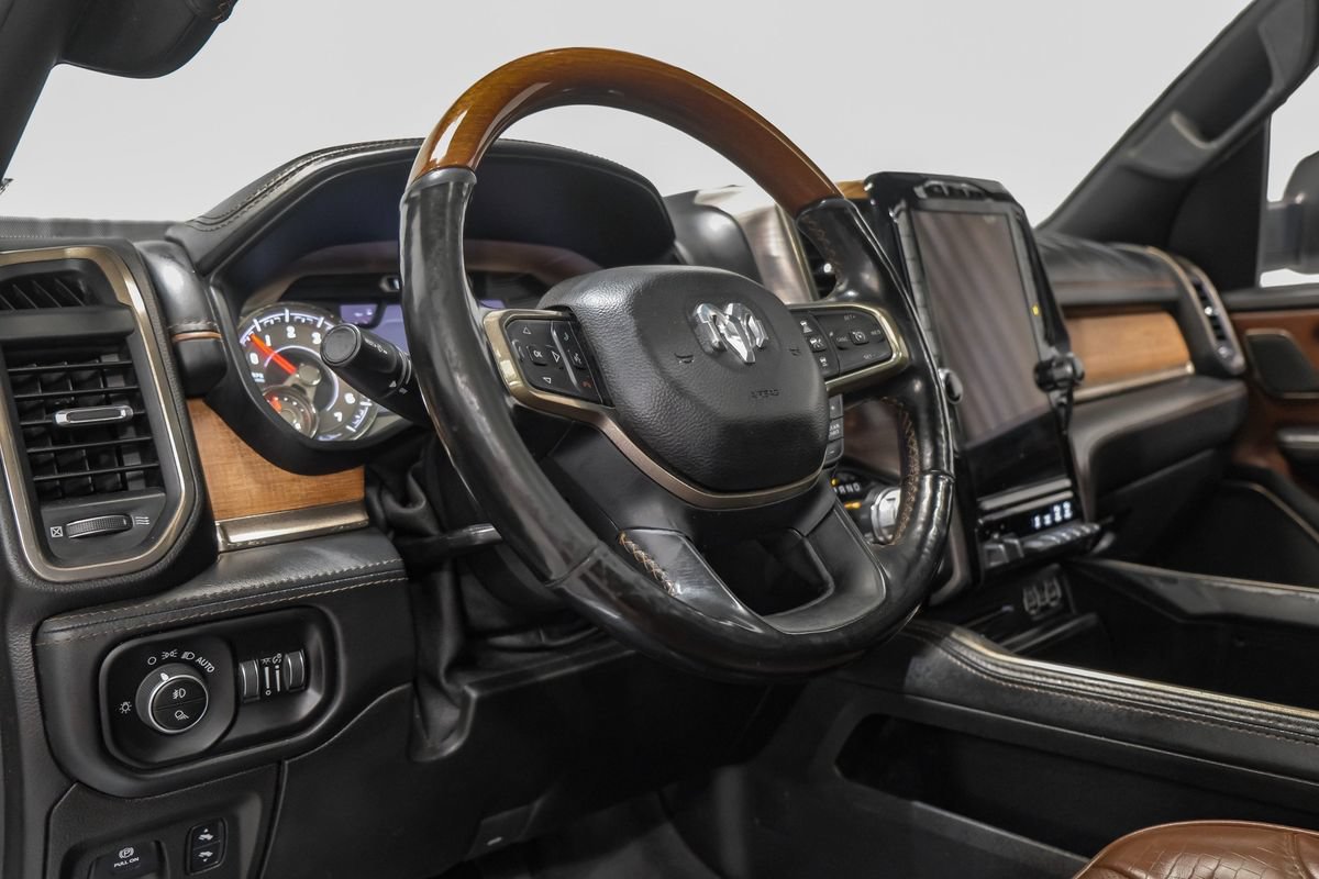 Used 2019 RAM 1500 Limited AWD/4WD image 12