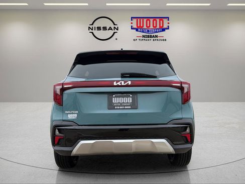 Used 2025 Kia Seltos S image 3