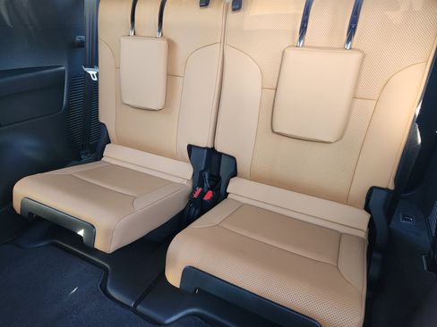 New 2026 Lexus LX 600 4WD w/ Luxury Package image 21