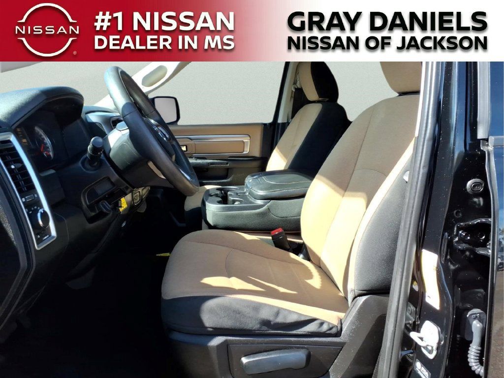 Used 2021 RAM 1500 Classic SLT AWD/4WD image 23