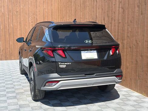 Used 2025 Hyundai Tucson SEL FWD image 15
